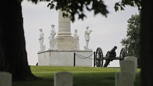 white monument of soldiers in dayton ohio